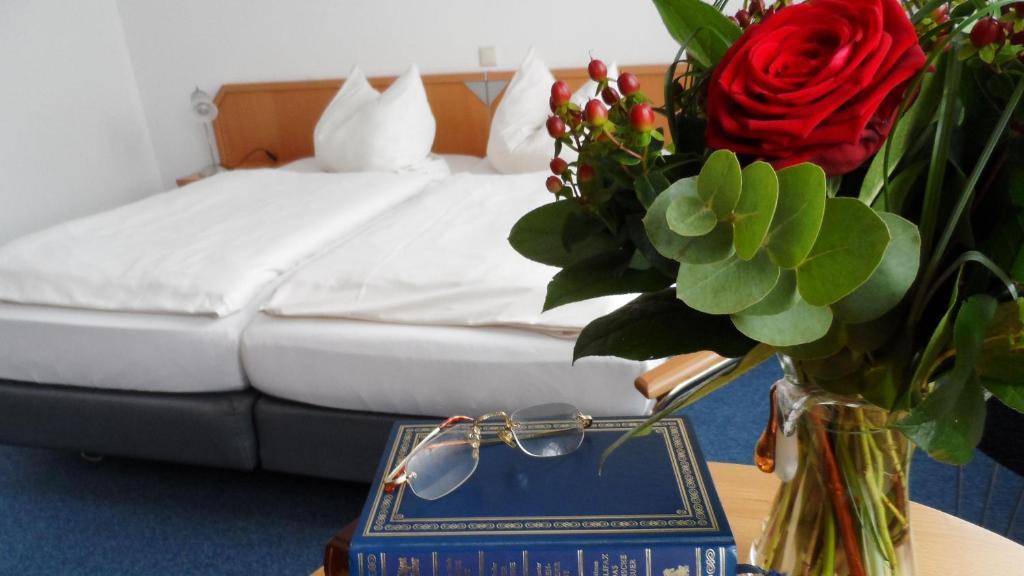 Hotel Am Weyerhof Kerpen  Pokoj fotografie